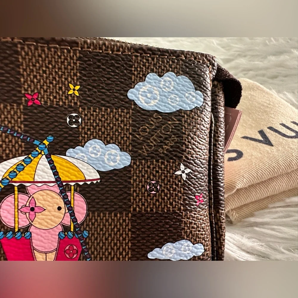 Louis Vuitton Damier Ebene LE‎ Illustre Vivienne Mini Pochette Bag